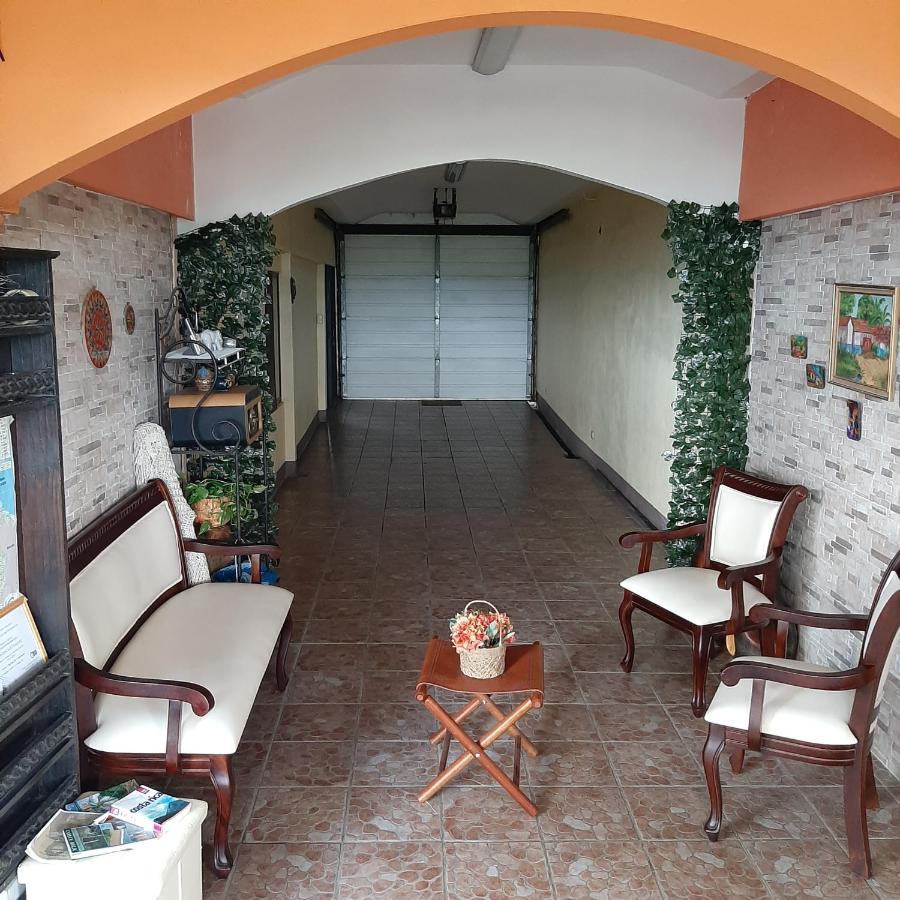 Rancha Azul Inn Alajuela Exteriör bild