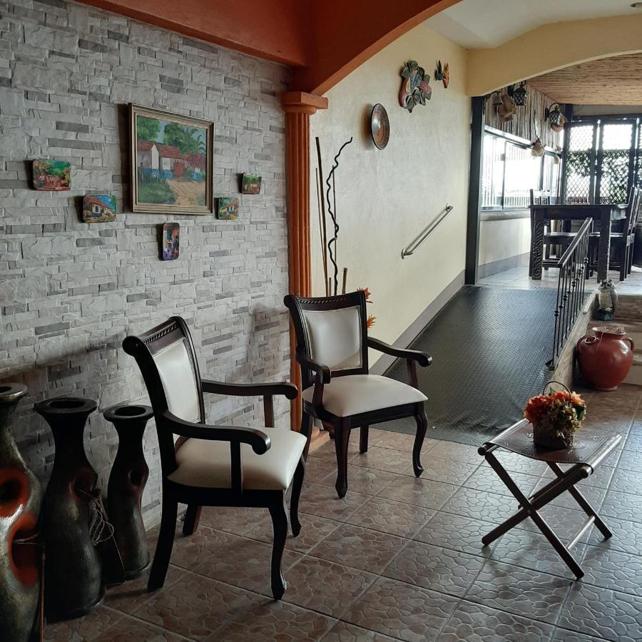 Rancha Azul Inn Alajuela Exteriör bild